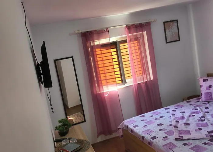 民宿 Casa Victor 艾福雷诺德